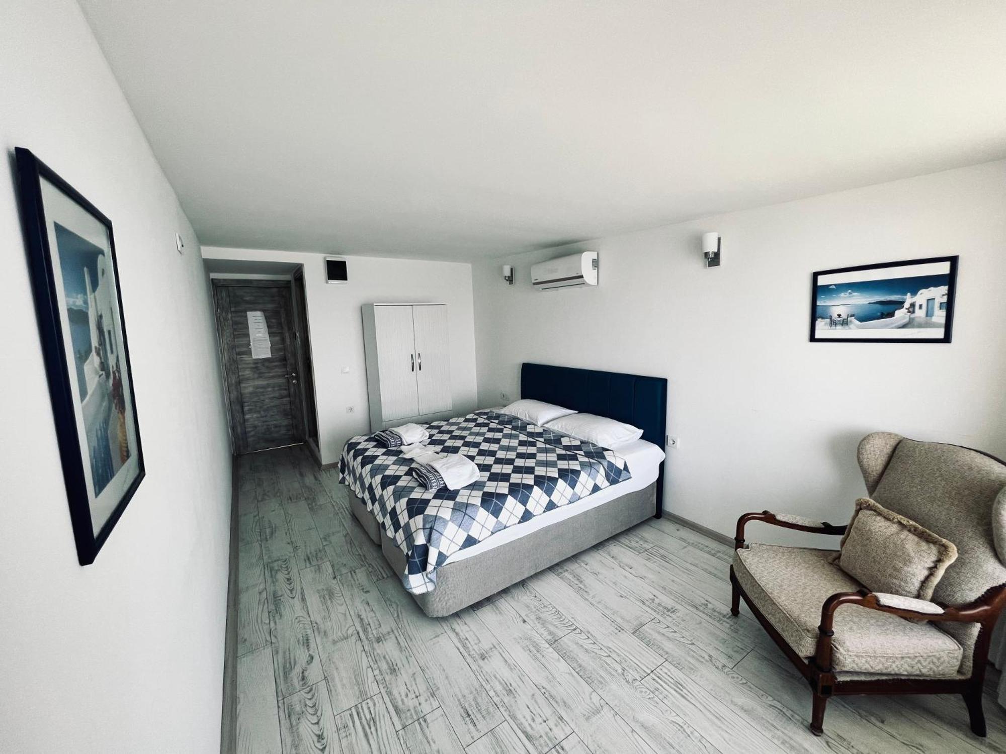 Giritli Rum Meyhanesi & Butik Otel 카라부룬 외부 사진